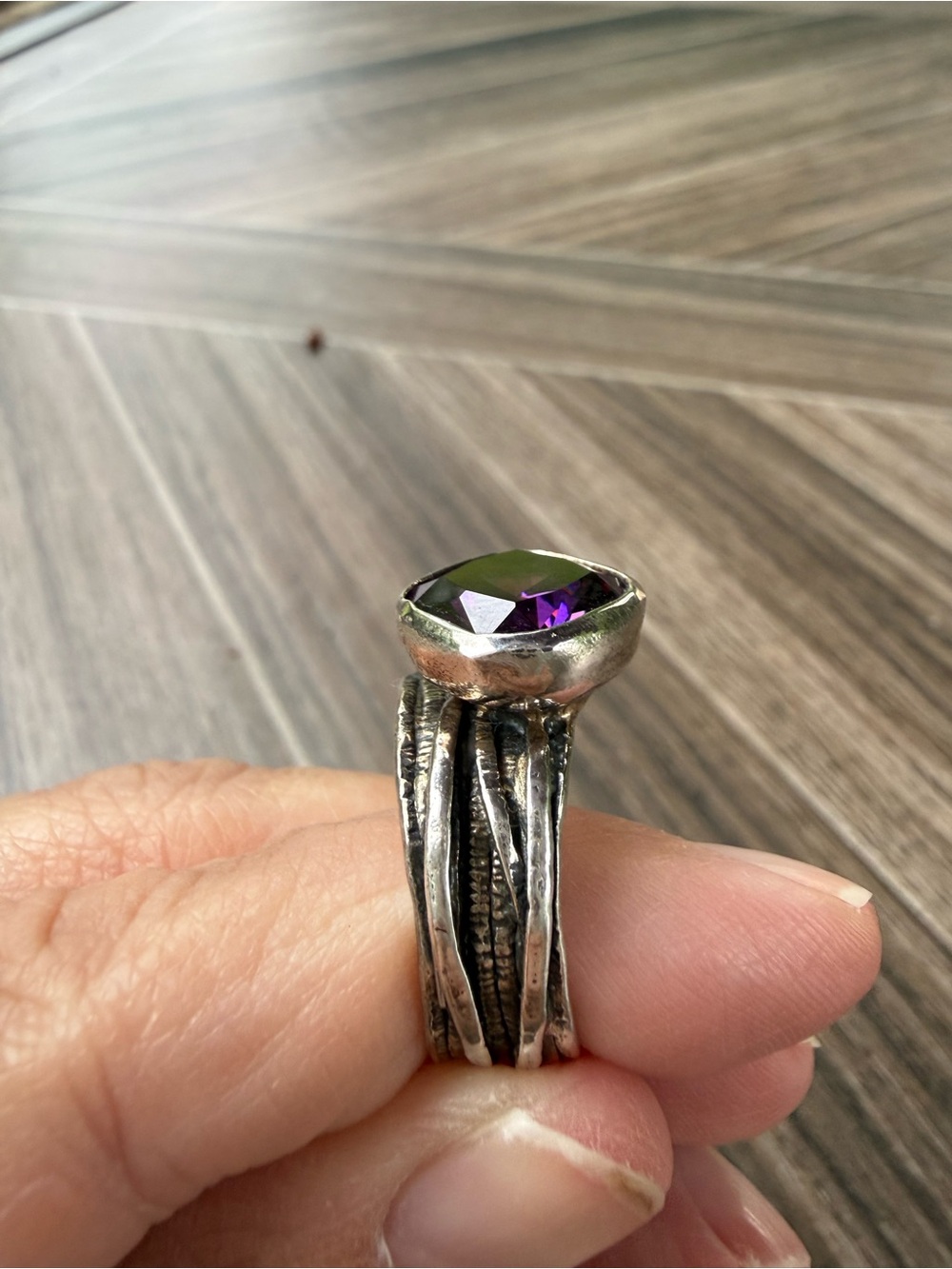 Silpada Gladiator Glam 925 Sterling Silver Ring Purple Amethyst size 9 - Picture 2 of 6